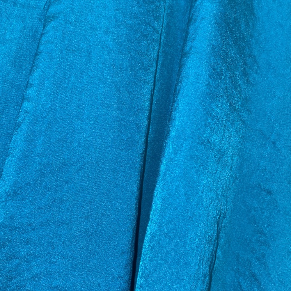 Linea Donatella Robe - Picture 4 of 5